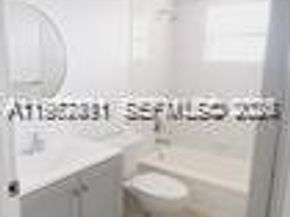 4853 NW 9th Dr 4853, Plantation FL 33317