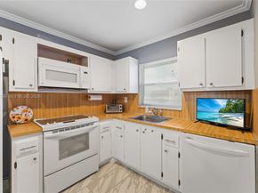 9401 Sunrise Lakes Blvd 307, Sunrise FL 33322