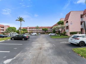 9401 Sunrise Lakes Blvd 307, Sunrise FL 33322