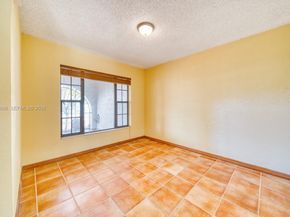 3815 SW 125th Ave, Miami FL 33175