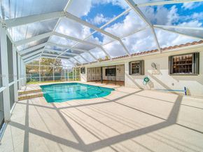 3815 SW 125th Ave, Miami FL 33175