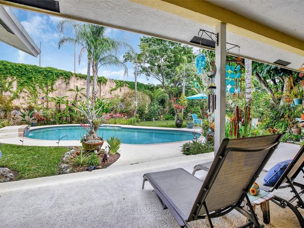 1780 SW 51st Ter, Plantation FL 33317