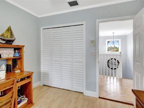 1780 SW 51st Ter, Plantation FL 33317