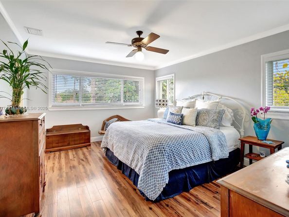 1780 SW 51st Ter, Plantation FL 33317