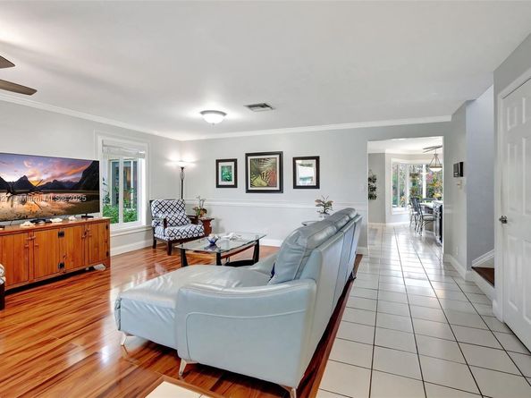 1780 SW 51st Ter, Plantation FL 33317