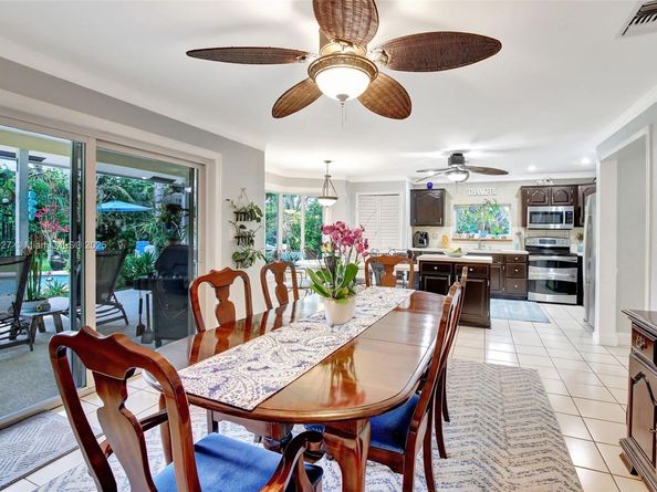 1780 SW 51st Ter, Plantation FL 33317