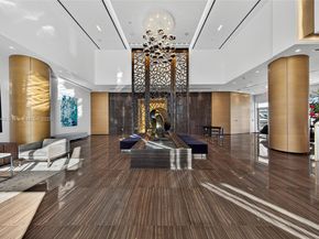 17301 Biscayne Blvd 2202, North Miami Beach FL 33160