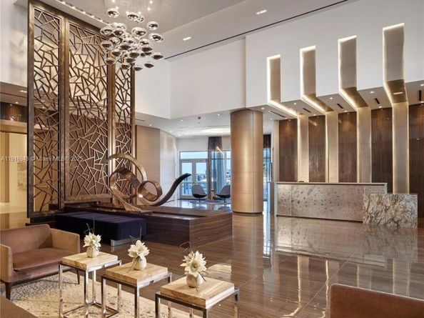 17301 Biscayne Blvd 2202, North Miami Beach FL 33160