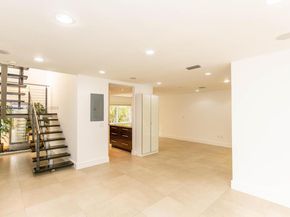 1310 Salzedo St 1310, Coral Gables FL 33134