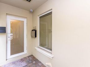 1310 Salzedo St 1310, Coral Gables FL 33134