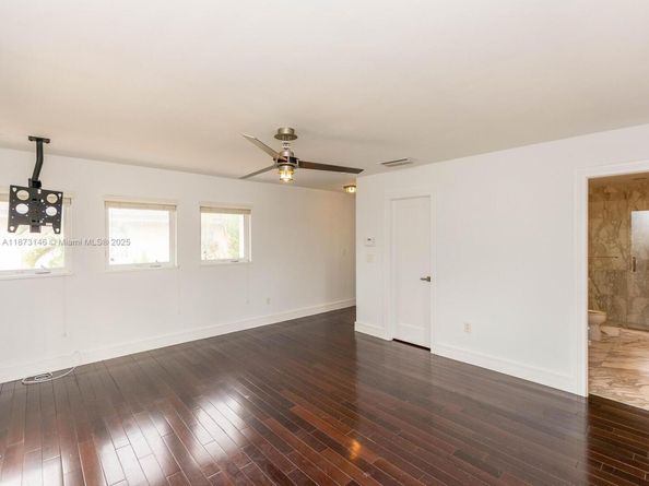 1310 Salzedo St 1310, Coral Gables FL 33134
