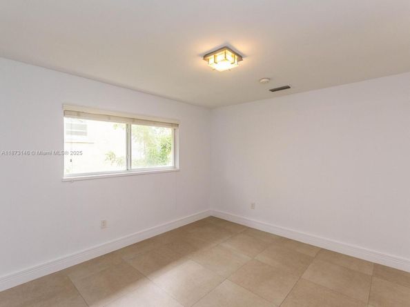 1310 Salzedo St 1310, Coral Gables FL 33134