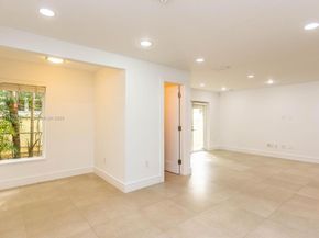 1310 Salzedo St 1310, Coral Gables FL 33134