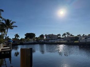 411 SE 6th Ave, Pompano Beach FL 33060