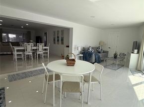 411 SE 6th Ave, Pompano Beach FL 33060