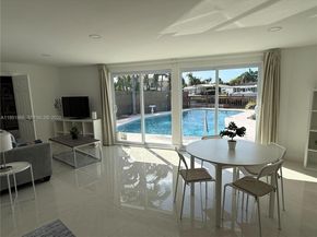 411 SE 6th Ave, Pompano Beach FL 33060