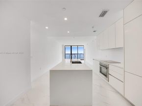 700 NE 24th street 3204, Miami FL 33137