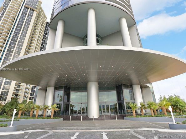 18555 Collins Ave 4804, Sunny Isles Beach FL 33160