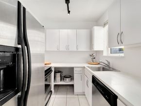 1018 Meridian Ave 8, Miami Beach FL 33139