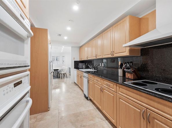 1415 Sunset Harbour Dr 204, Miami Beach FL 33139