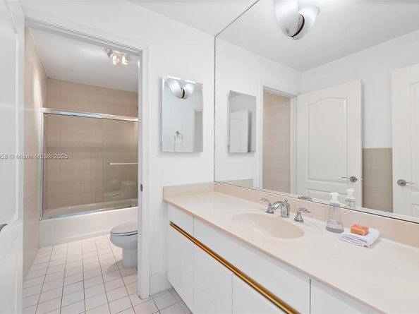 1415 Sunset Harbour Dr 204, Miami Beach FL 33139