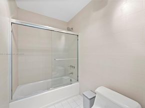 1415 Sunset Harbour Dr 204, Miami Beach FL 33139