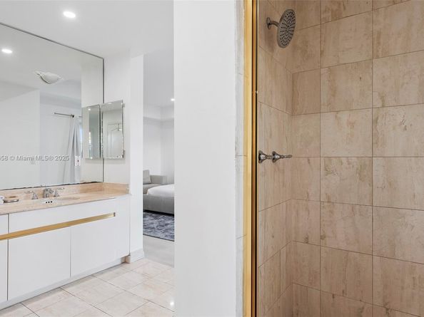 1415 Sunset Harbour Dr 204, Miami Beach FL 33139