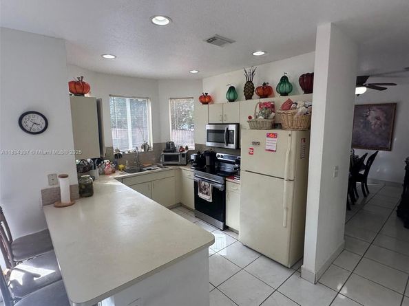 14404 SW 158th Ct, Miami FL 33196