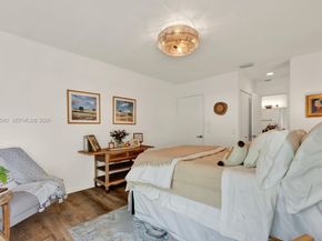 10441 Mahogany Key Cir 202, Miami FL 33196