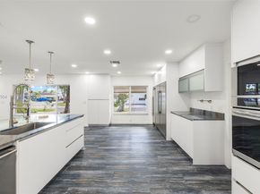 1895 Ixora Rd, North Miami FL 33181