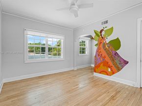 1209 La Mancha Ave, Coral Gables FL 33134