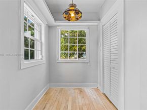 1209 La Mancha Ave, Coral Gables FL 33134