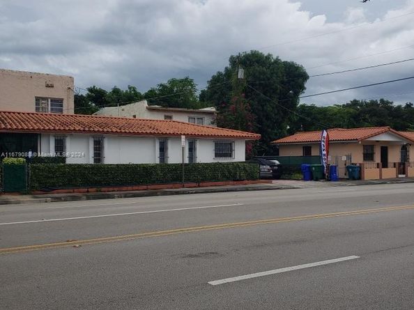 1101 SW 17th Ave, Miami FL 33135