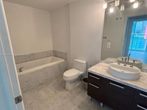 244 Biscayne Blvd 1606, Miami FL 33132