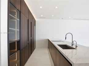 5 Grove Isle S301, Coconut Grove FL 33133