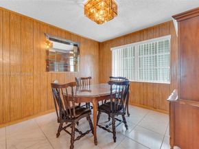 2238 NW 58th St, Miami FL 33142