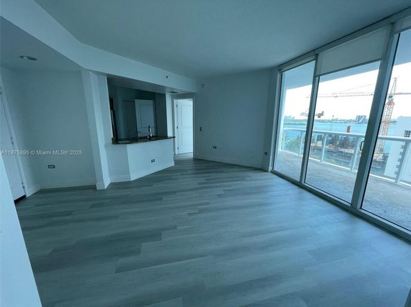 480 NE 30th St 1403, Miami FL 33137