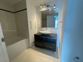 480 NE 30th St 1403, Miami FL 33137