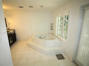 6750 Granada Blvd, Coral Gables FL 33146