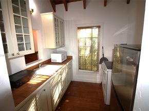 6750 Granada Blvd, Coral Gables FL 33146