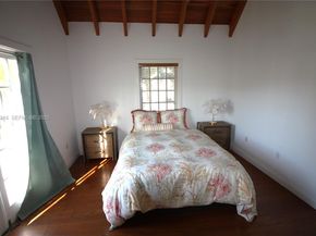 6750 Granada Blvd, Coral Gables FL 33146