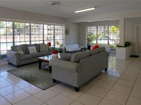 11855 NE 19th Dr 10, North Miami FL 33181