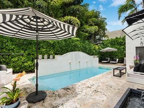 4430 Alton Rd, Miami Beach FL 33140