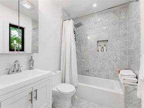 4430 Alton Rd, Miami Beach FL 33140