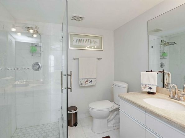Undisclosed Address #A11873551, Aventura FL 33180