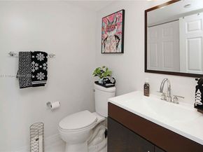 Undisclosed Address #A11873551, Aventura FL 33180