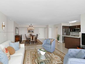 Undisclosed Address #A11873551, Aventura FL 33180
