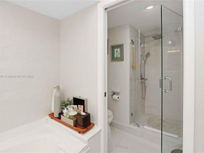 Undisclosed Address #A11873551, Aventura FL 33180