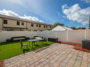 3316 W 91st Ter, Hialeah FL 33018