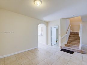 3316 W 91st Ter, Hialeah FL 33018